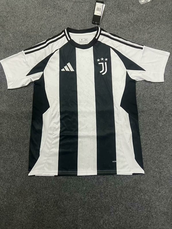 24-25 Juventus Home Shirt