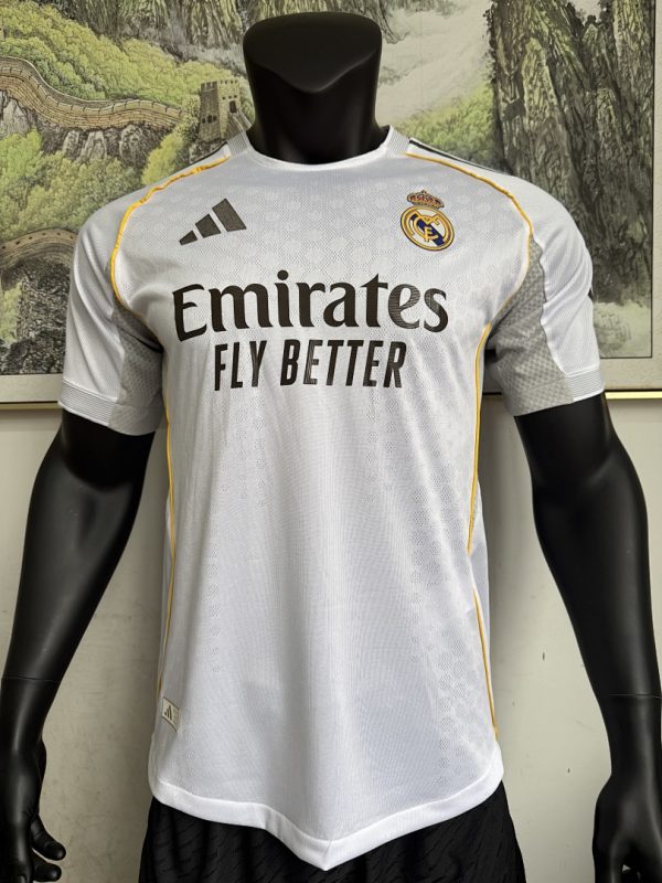 25-26 Real Madrid Home Shirt