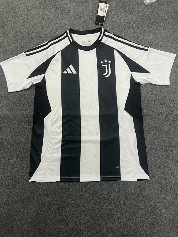 24-25 Juventus Home Shirt