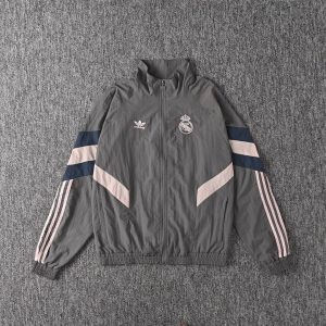 Real Madrid Windbreaker Retro