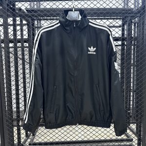 25-26 Windbreaker