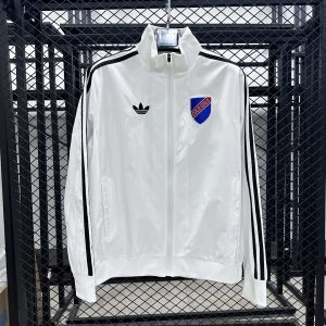 25-26 Windbreaker