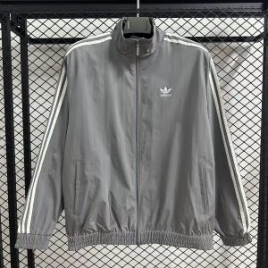 208676848 25-26 Windbreaker