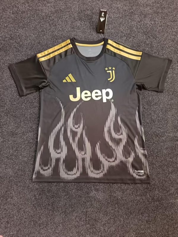 26-27 Juventus Third Shirt